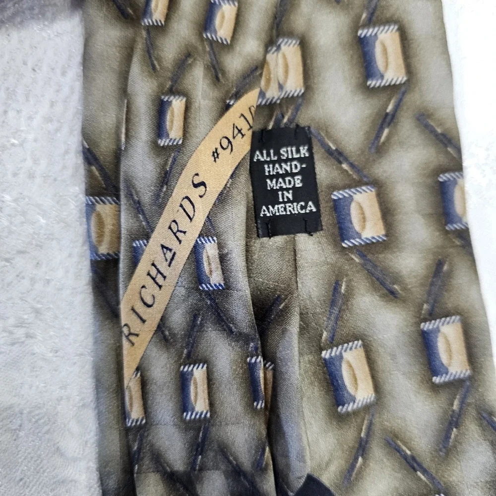 J.Z. Richards Nordstrom Mens Silk Tie Extra Long 63 Tan Blue Geometric USA